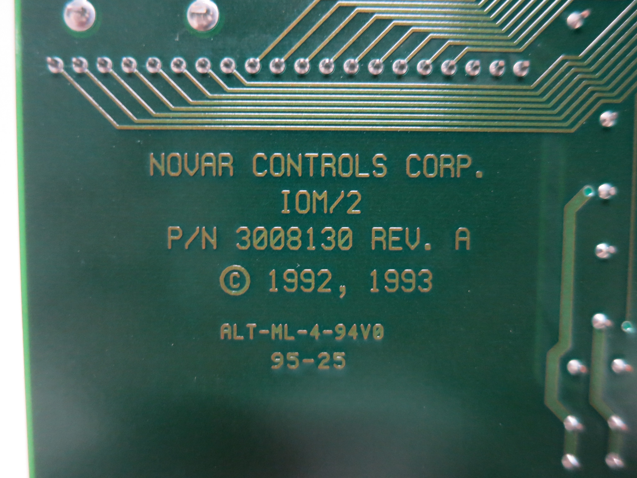 Novar IOM/2 6370010 Logic One V1.29 Input/Output Module Control